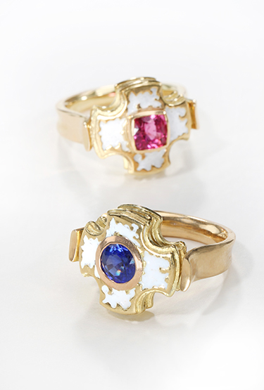 Ringe Gold, Email, Safire